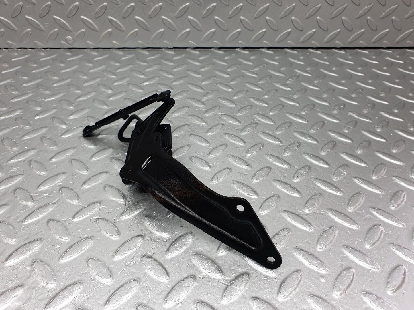 41506 Mercedes-Benz W124 200E Throttle Linkage