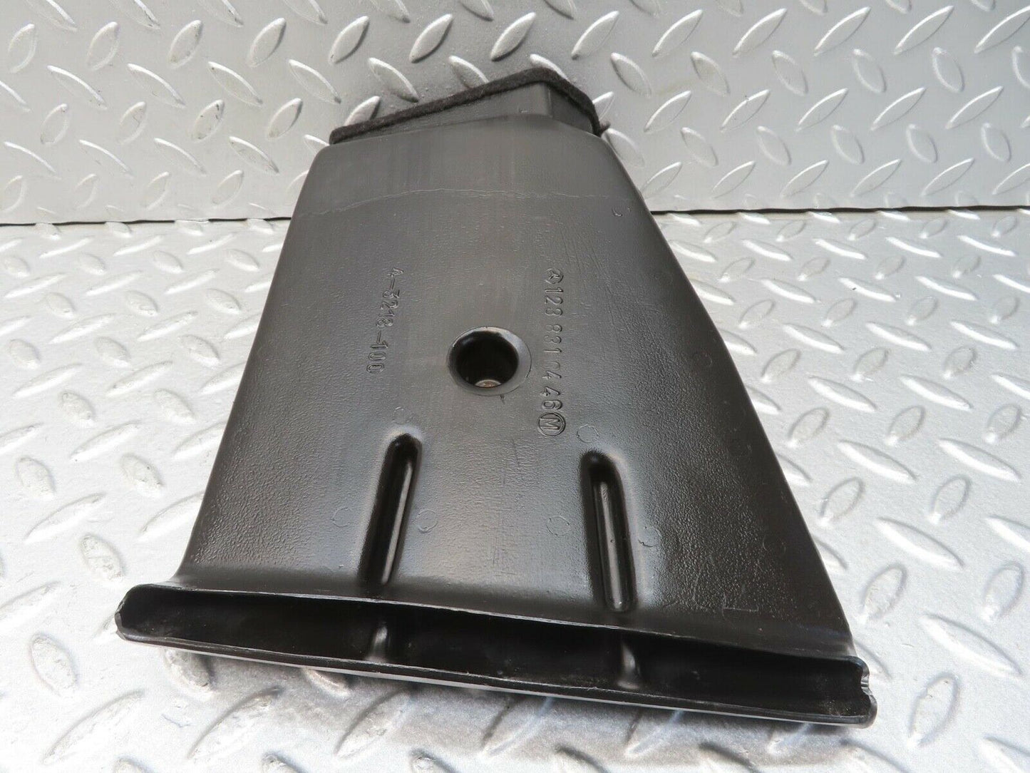 13486 Mercedes-Benz W123 200 Air Duct Heater Ventilation Left 1238310446