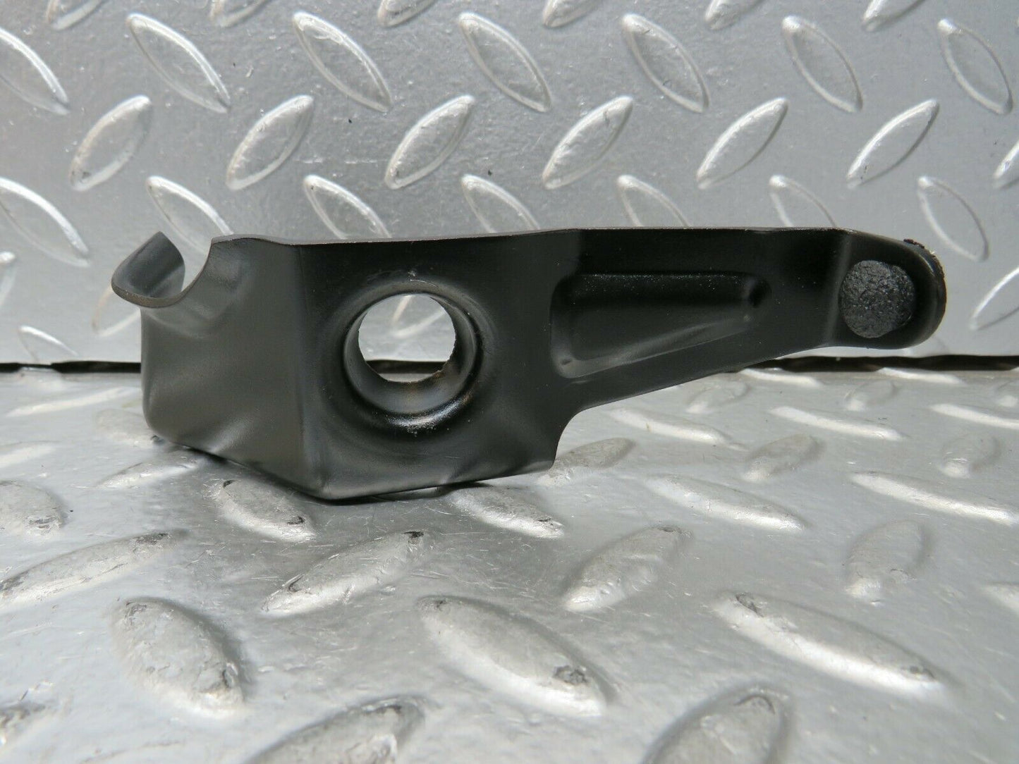 23401 Mercedes-Benz W116 350SE Throttle Linkage