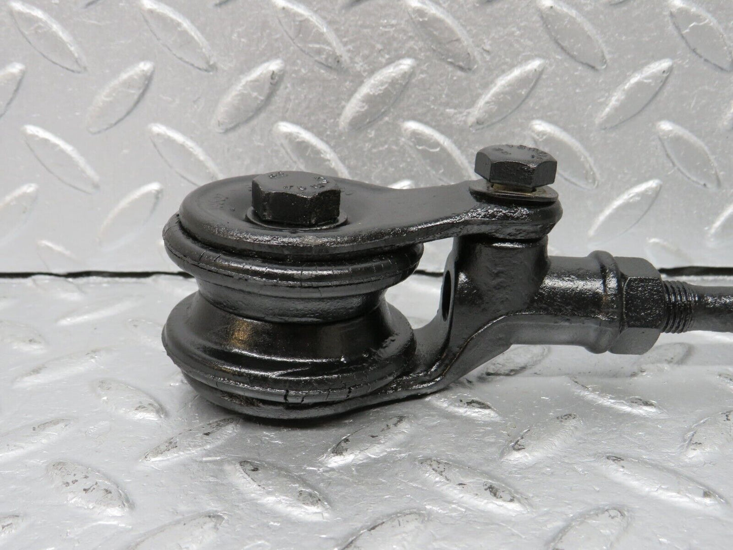 40433 Mercedes-Benz W110 230 Strut Rear Axle Mount 1113510240 1113510340