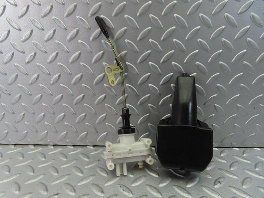10361 Mercedes-Benz W201 190E Door Lock Vacuum Actuator Rear Right 2018050590