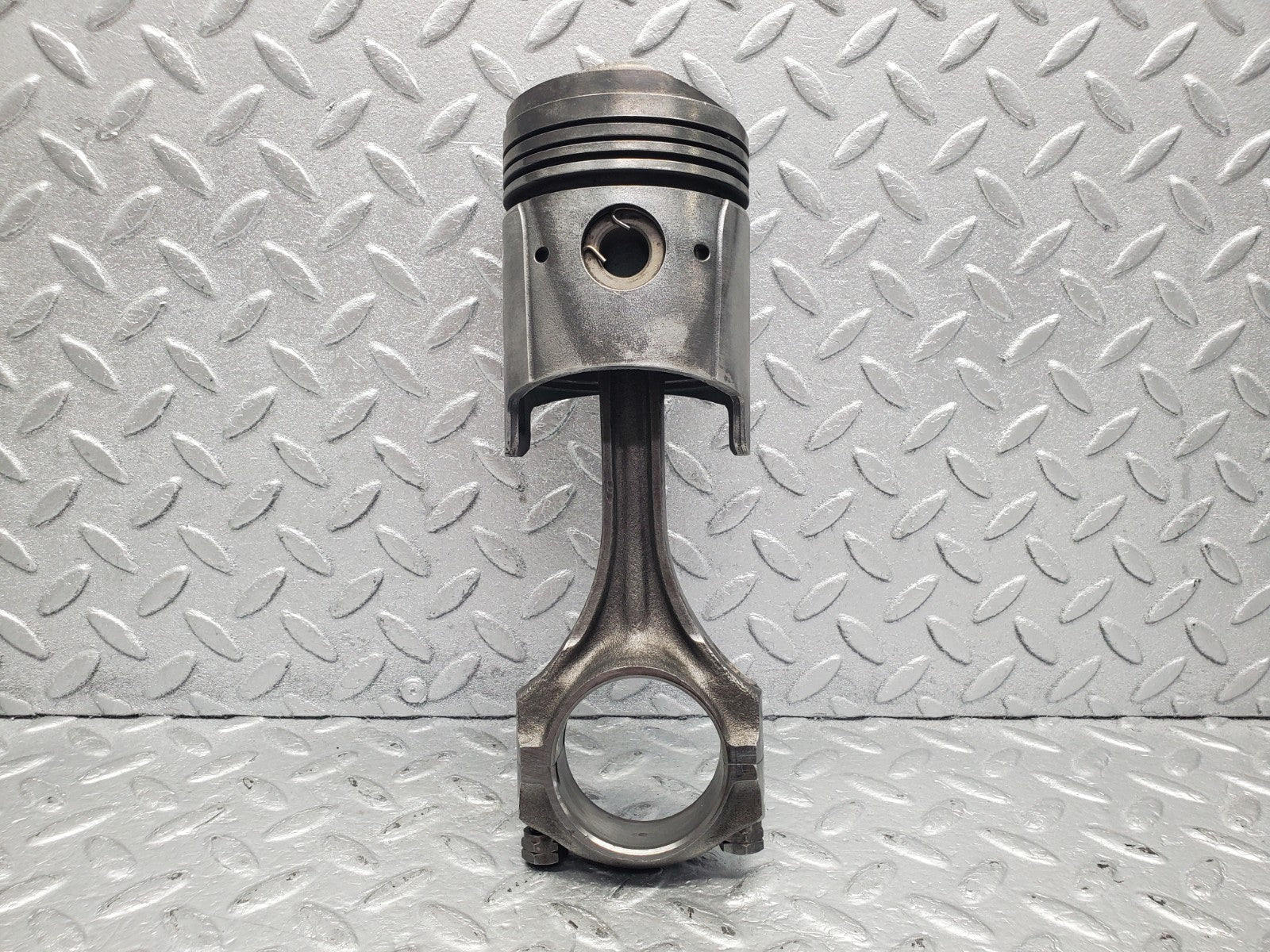 W112 piston and connecting rod used OEM