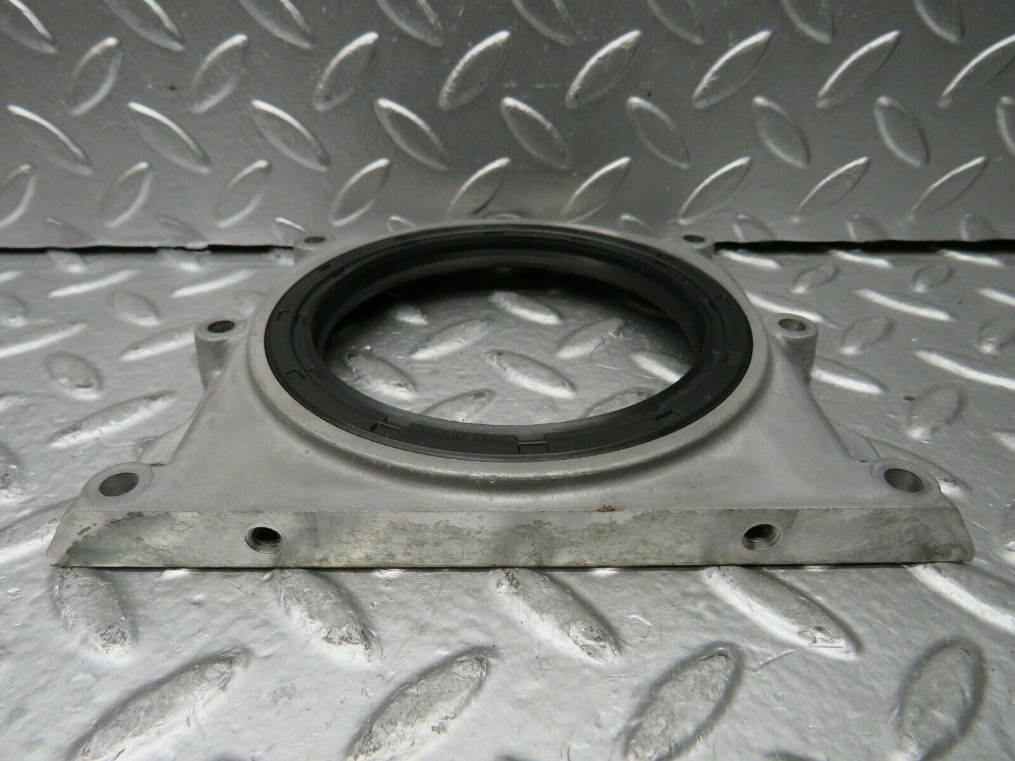 23091 Mercedes-Benz C123 230CE Coupe Crankshaft Rear Sealing Cover 1020110508