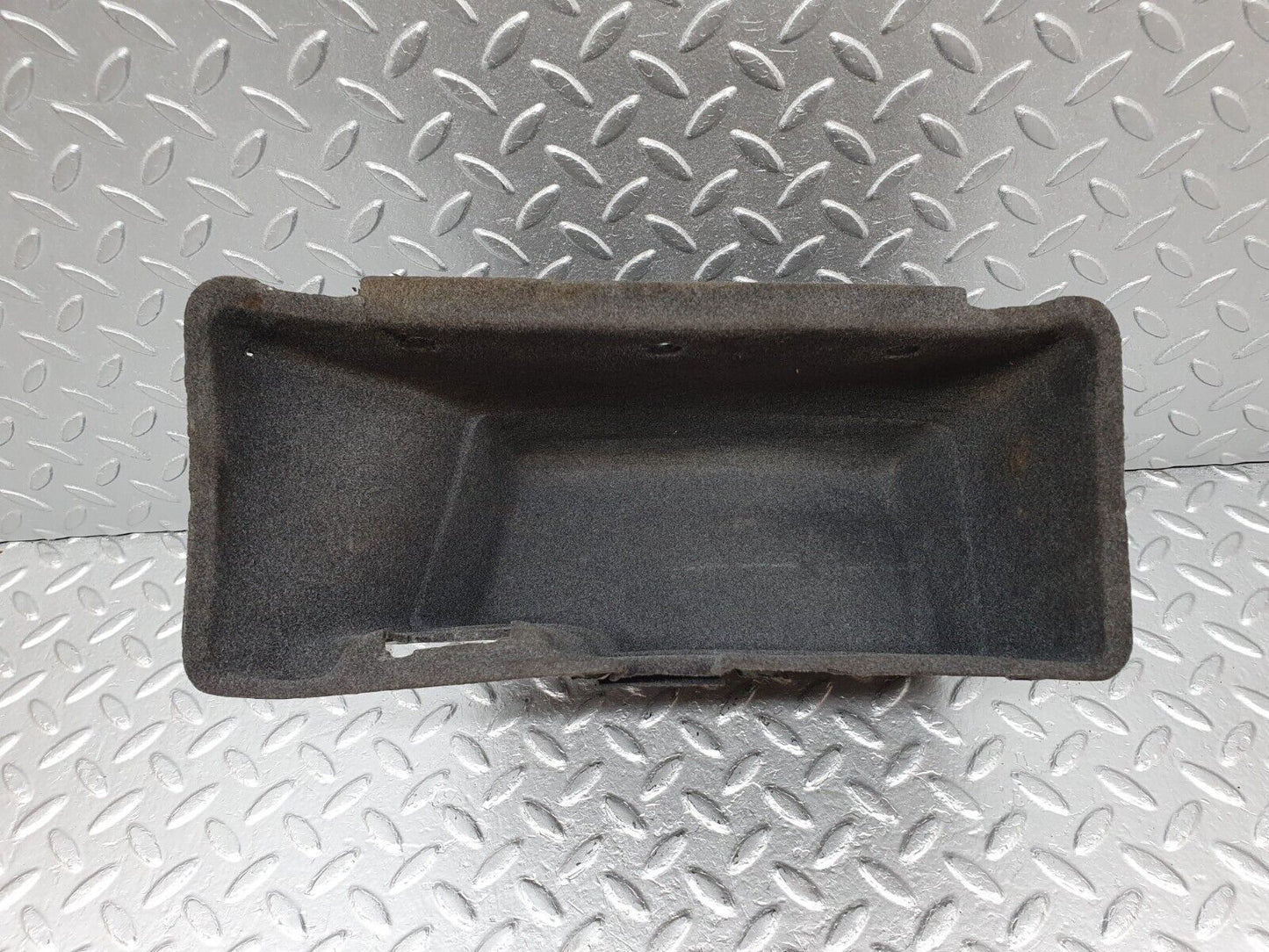 41574 Mercedes-Benz W124 200E Glove Box 1246800191