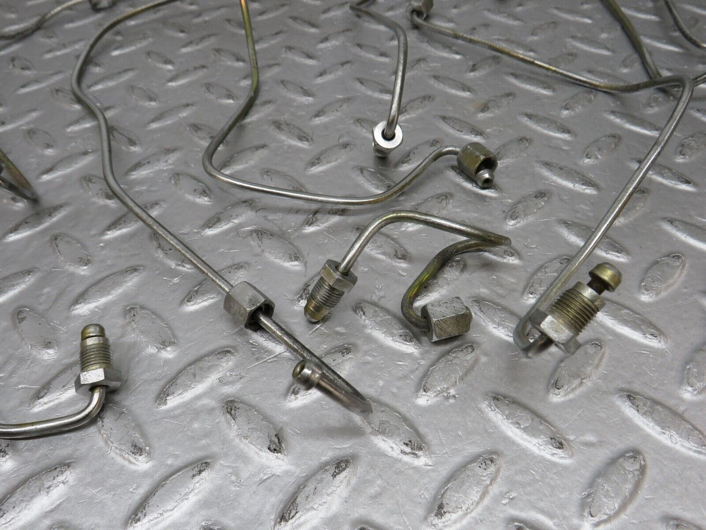 36297 Mercedes-Benz W126 420SE Fuel Line Pipe Set