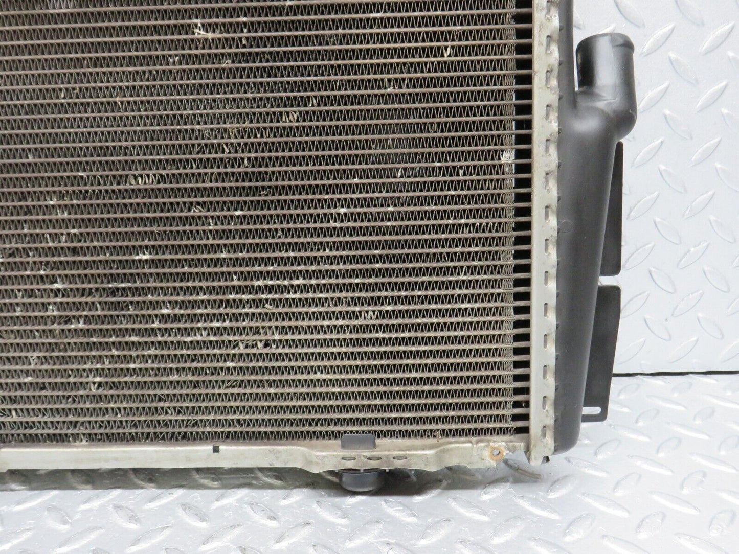 38979 Mercedes-Benz W201 190E Engine Coolant Radiator Behr