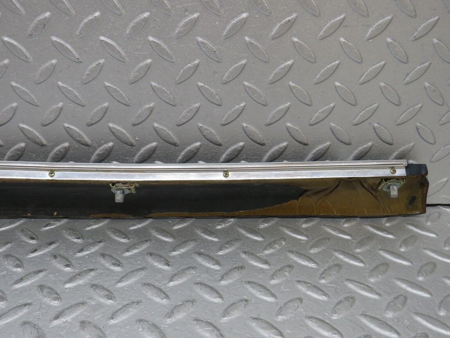 37305 Mercedes-Benz W109 300SEL Front Left Door Card Top Trim Blue