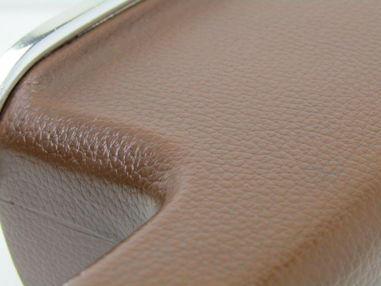 2112 Mercedes-Benz W116 350SE Front Right Door Handle Armrest Brown