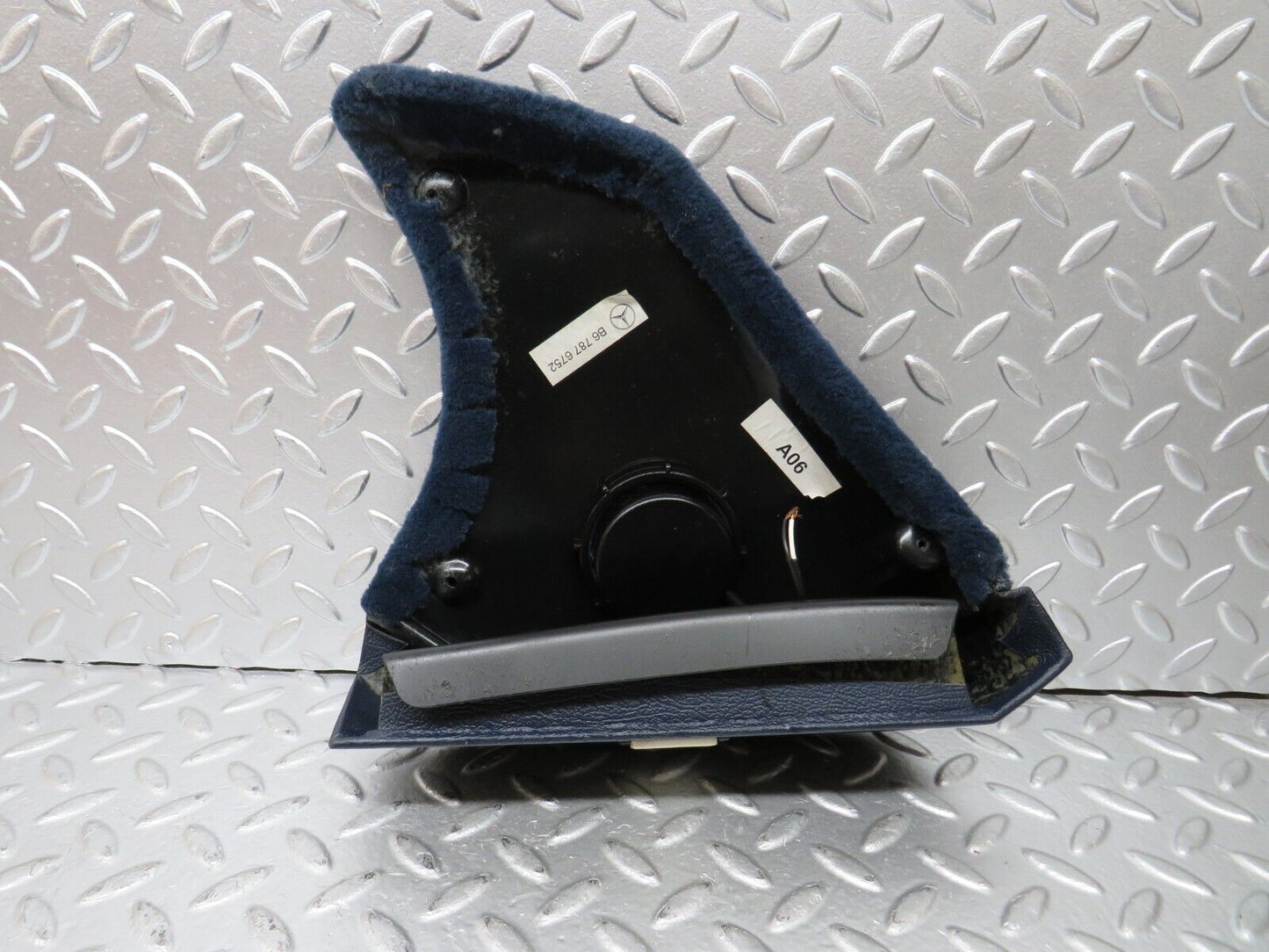 24834 Mercedes-Benz W140 S320 Interior Lower Trim Blue