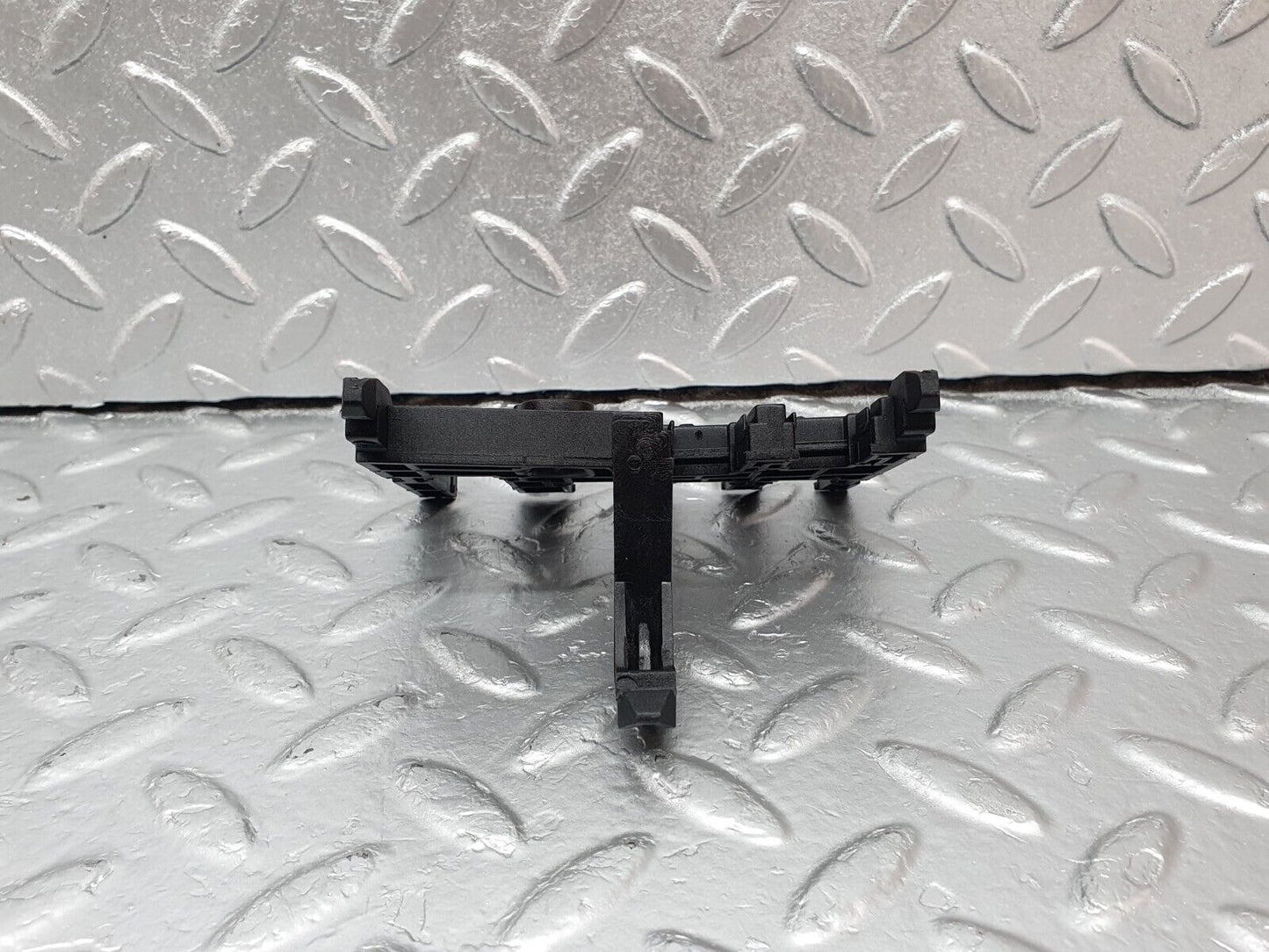 42390 Mercedes-Benz R129 320SL Coupe Fuse Box Cable Mount 1295450840