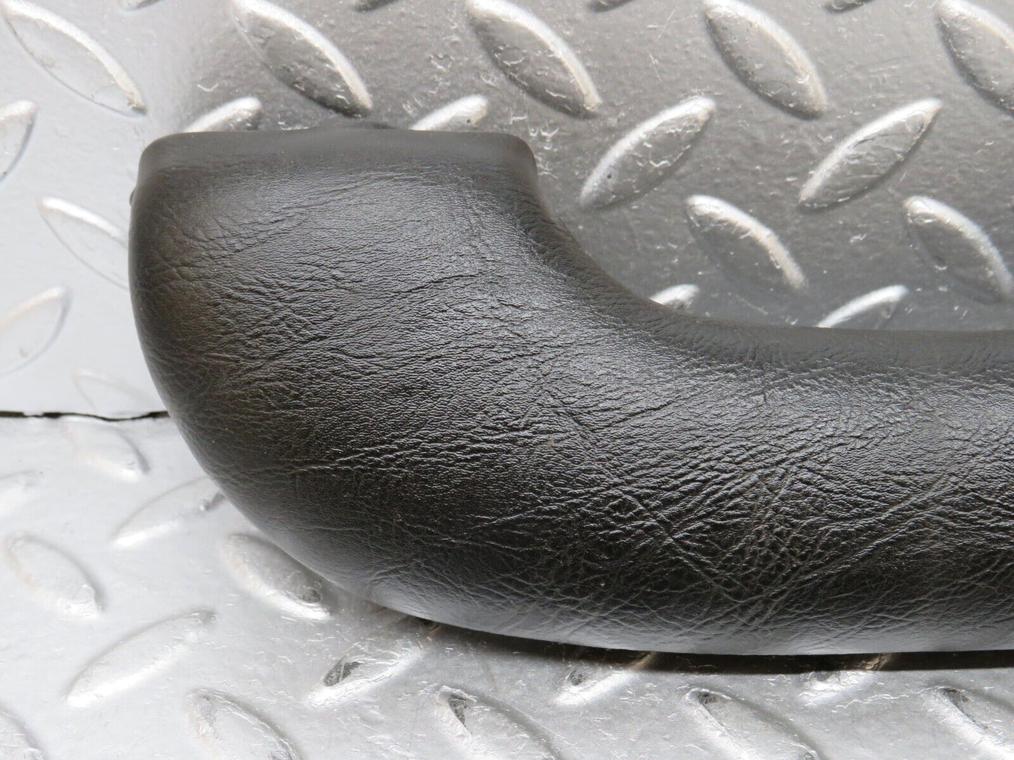 0185 Mercedes-Benz W120 Ponton Arm Rest Top Pad Black