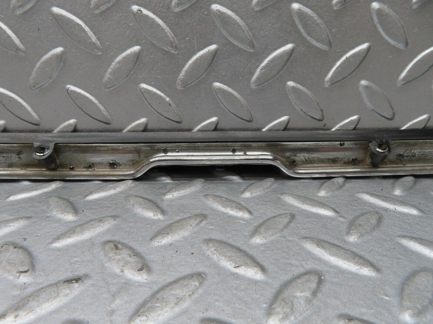 17696 Mercedes-Benz W116 450SEL Tailgate Chrome Handle Bar 1167580102