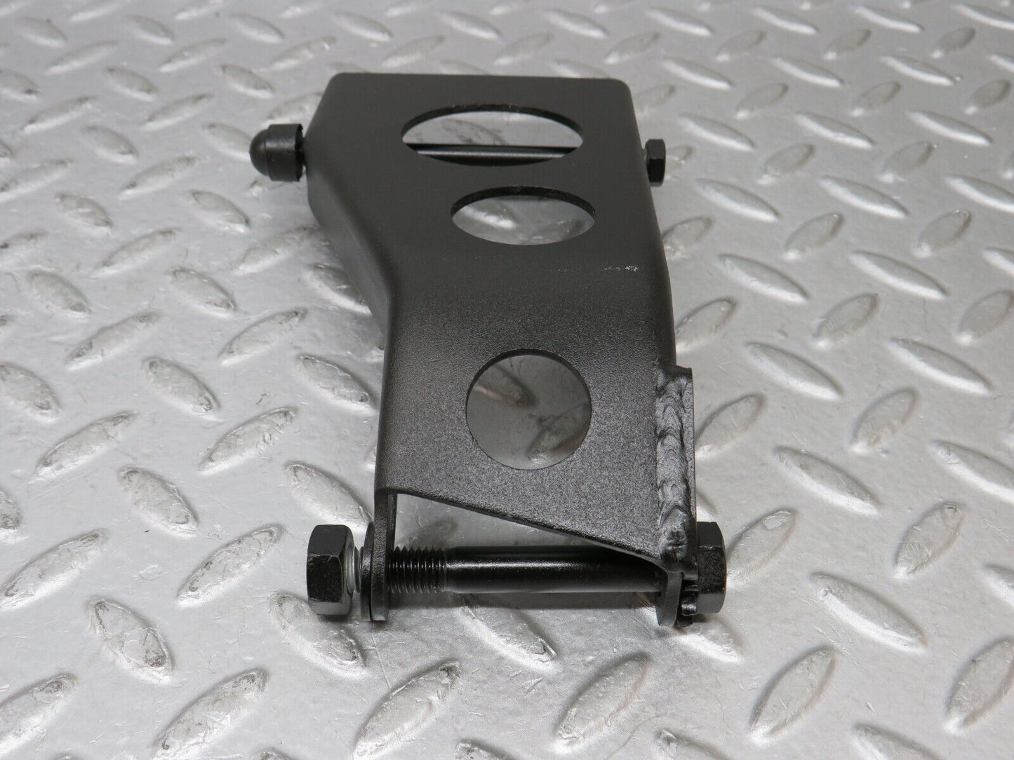 36349 Mercedes-Benz W126 420SE Alternator Generator Bracket