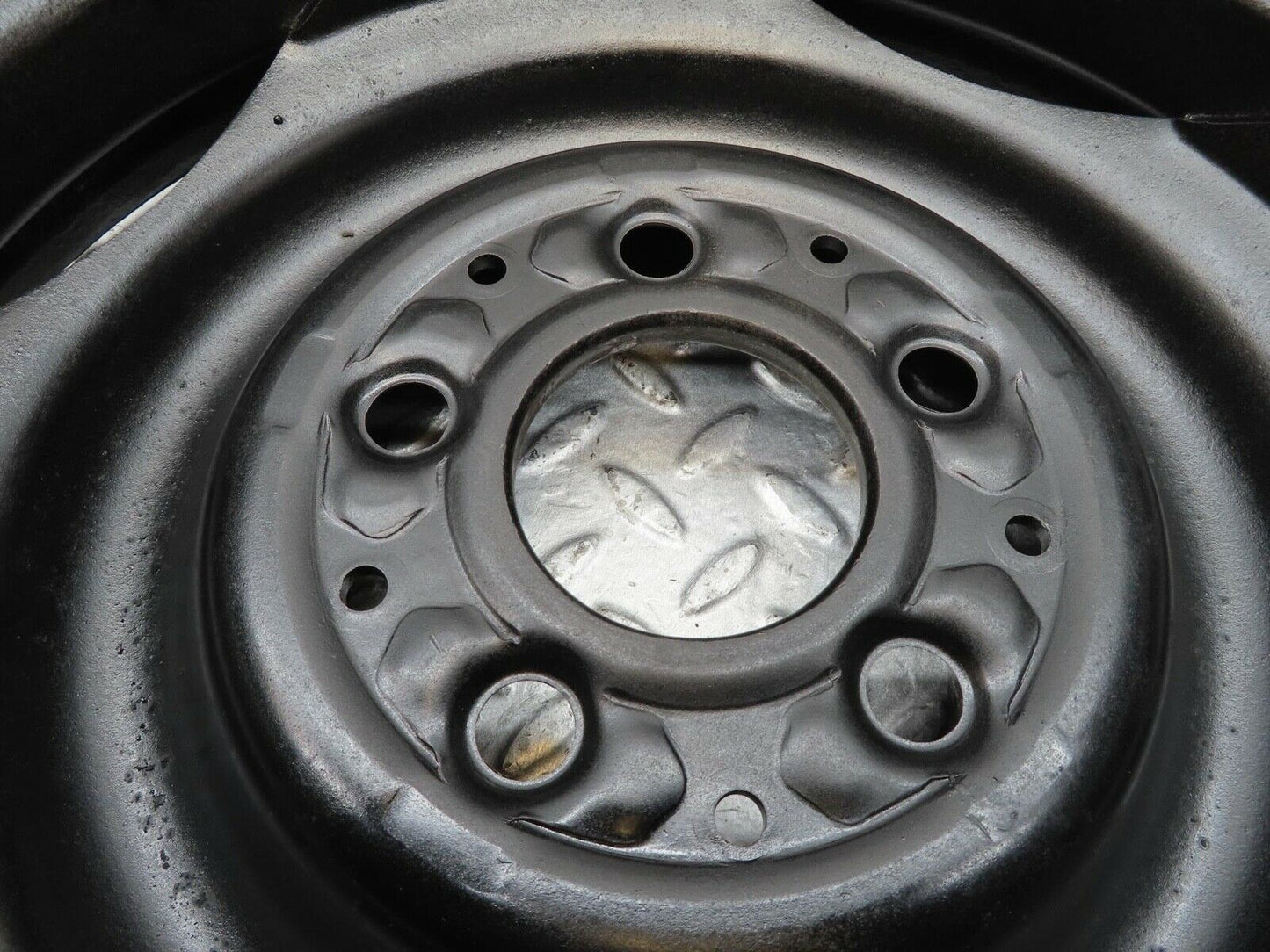 13228 Mercedes-Benz Steel Wheel 5.5Jx14H2 ET30 5x112 1234000302