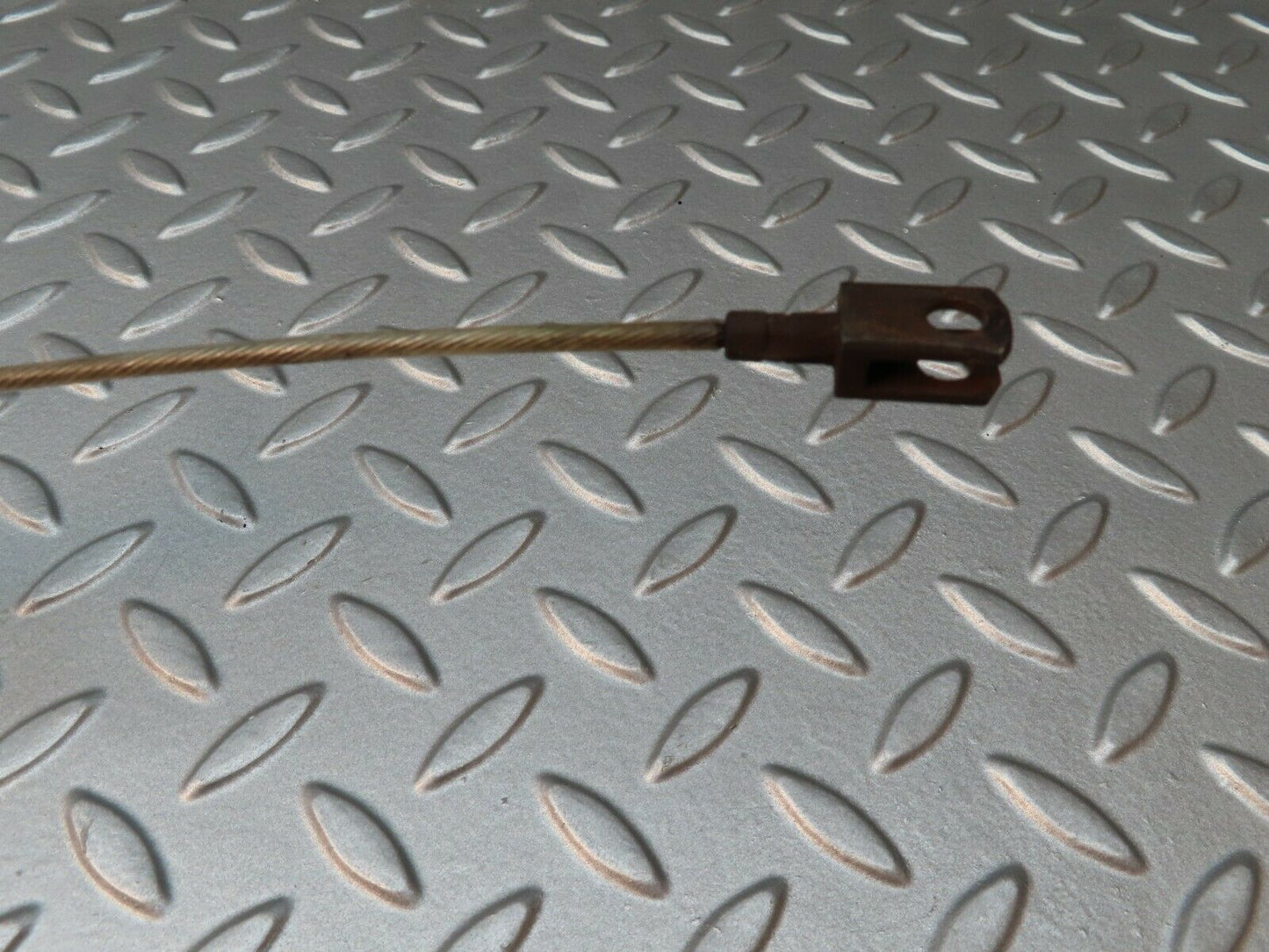 4053 Mercedes-Benz S123 200T Wagon Handbrake Cable