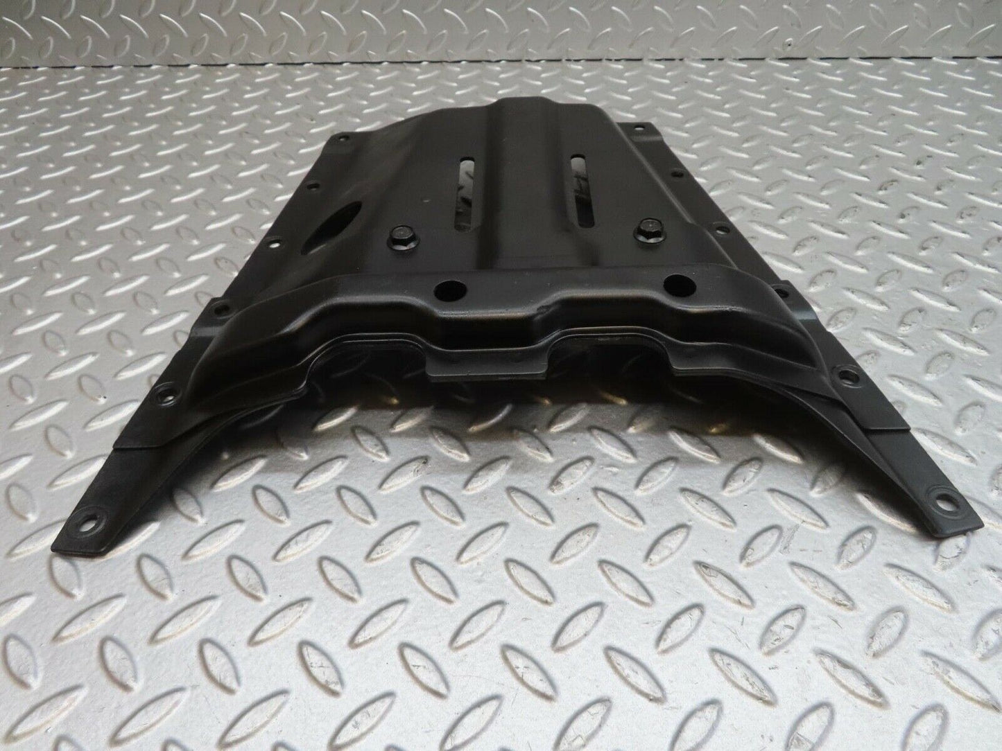 13776 Mercedes-Benz R107 450SL Gearbox Mount Bracket