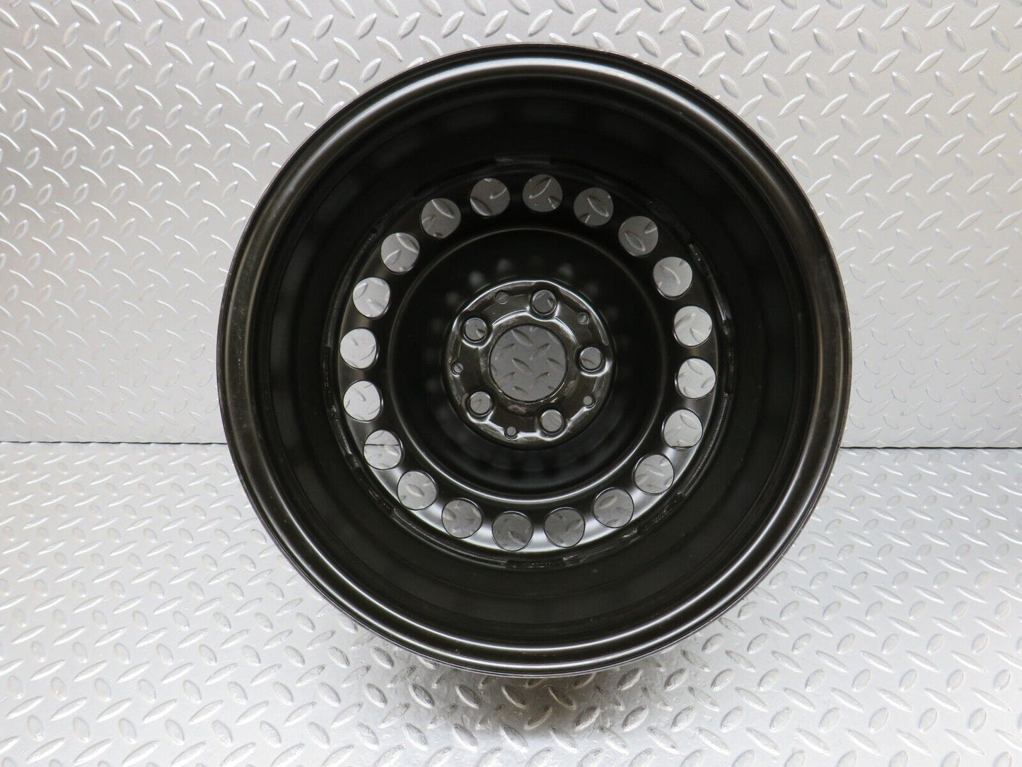 35881 Mercedes-Benz W210 Steel Wheel 7.5Jx16 H2 ET41 2104000802