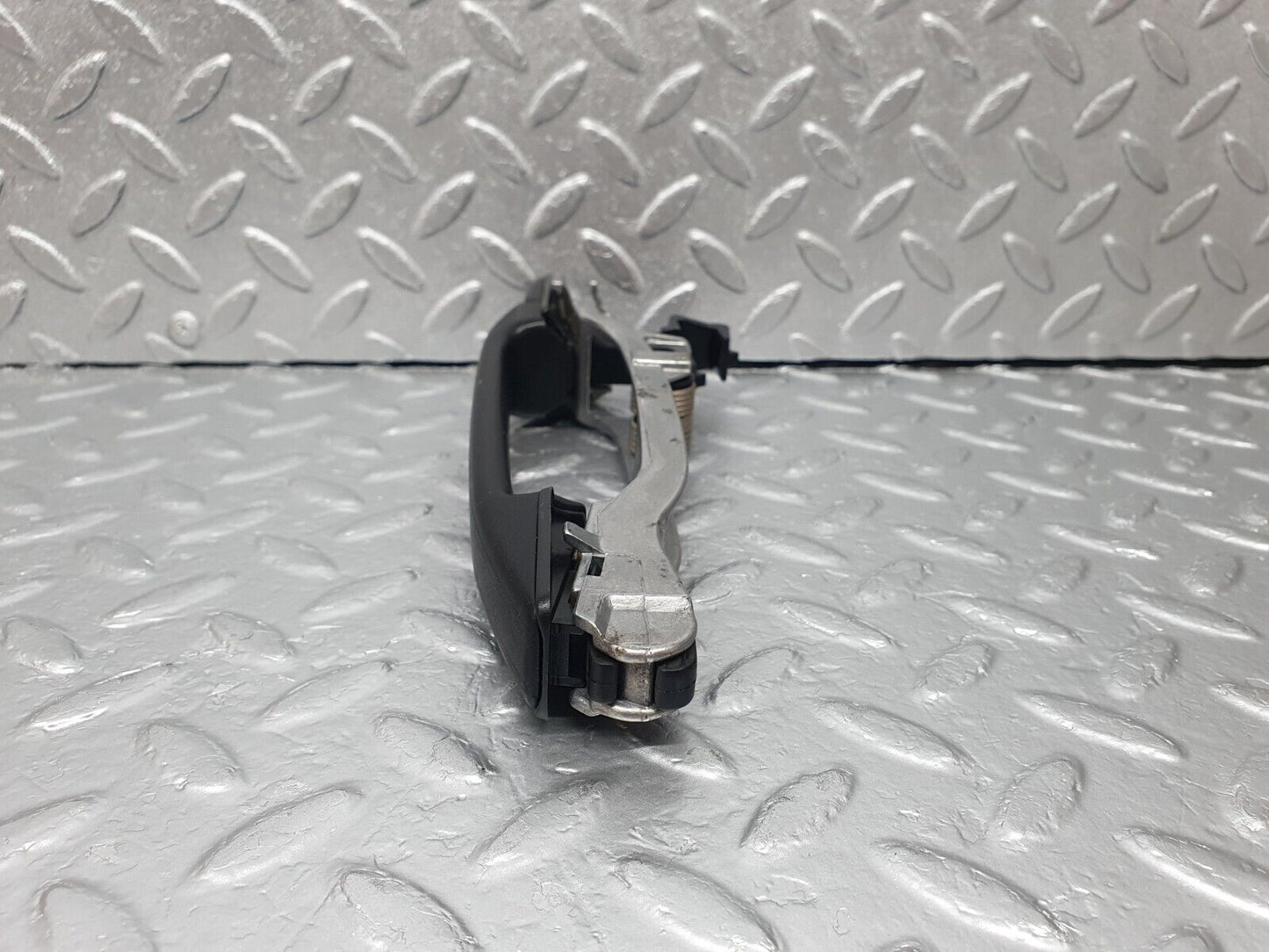 42781 Mercedes-Benz W201 190 2.0L Rear Left Door Exterior Handle