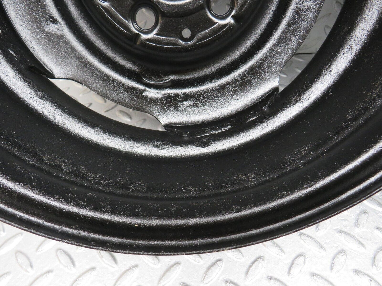 39049 Mercedes-Benz Steel Wheel Set 6Jx14H2 1084000002