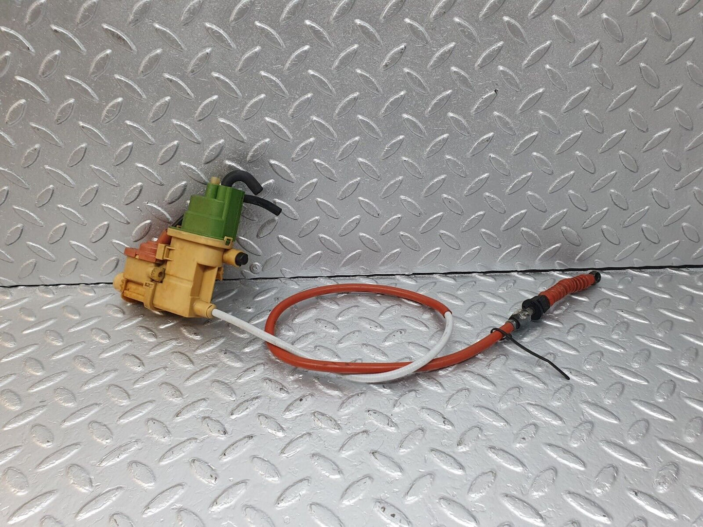 42579 Mercedes-Benz R129 320SL Coupe Automatic Gearbox Kickdown Cable 1242701673