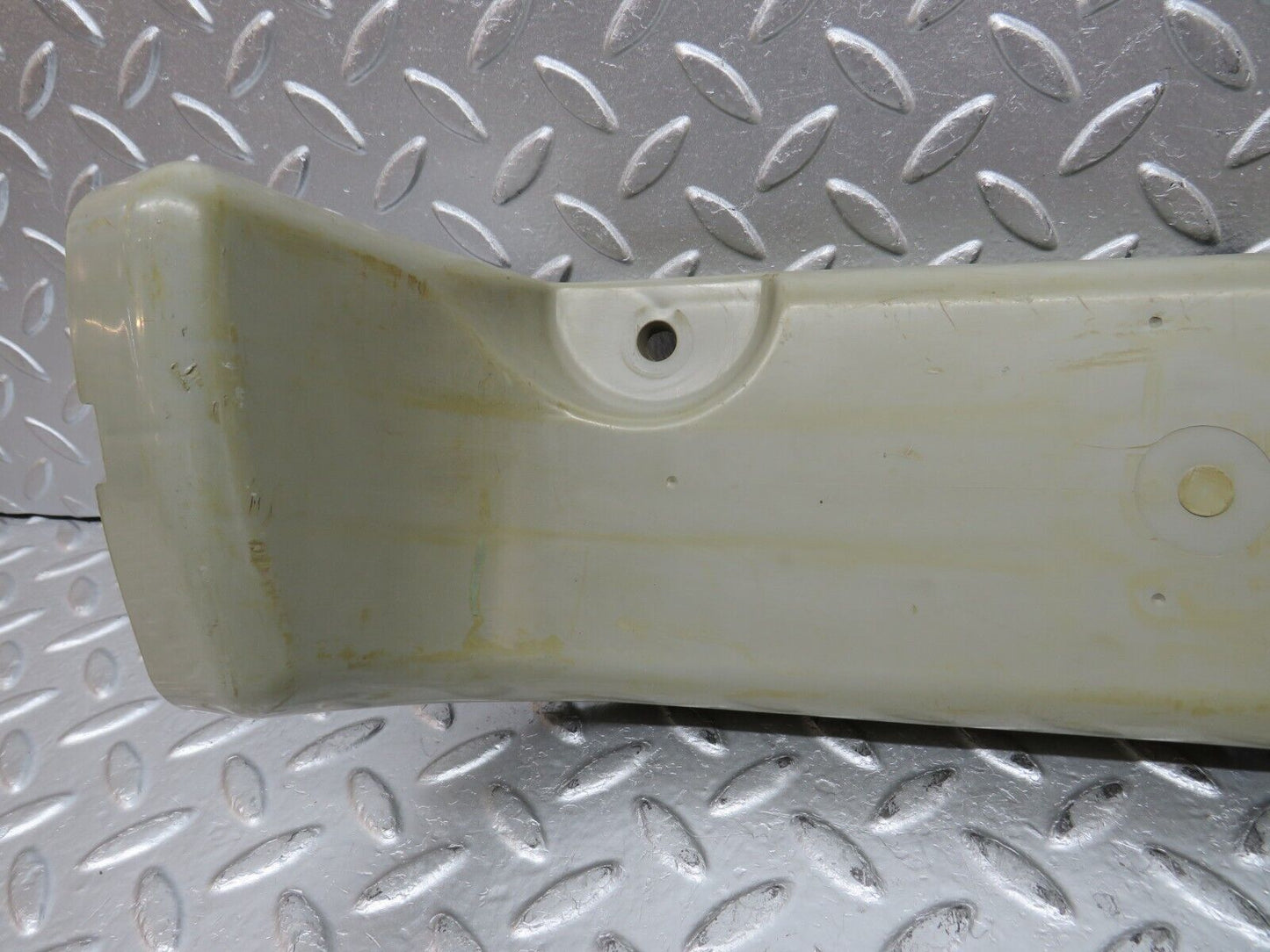 32688 Mercedes-Benz C107 350SLC Coupe Tail Light Bulb Holder Left Side