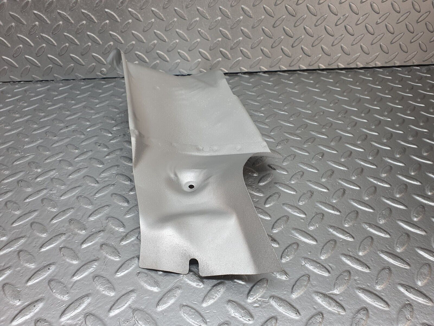 42688 Mercedes-Benz W201 190 2.0L Exhaust Heat Shield
