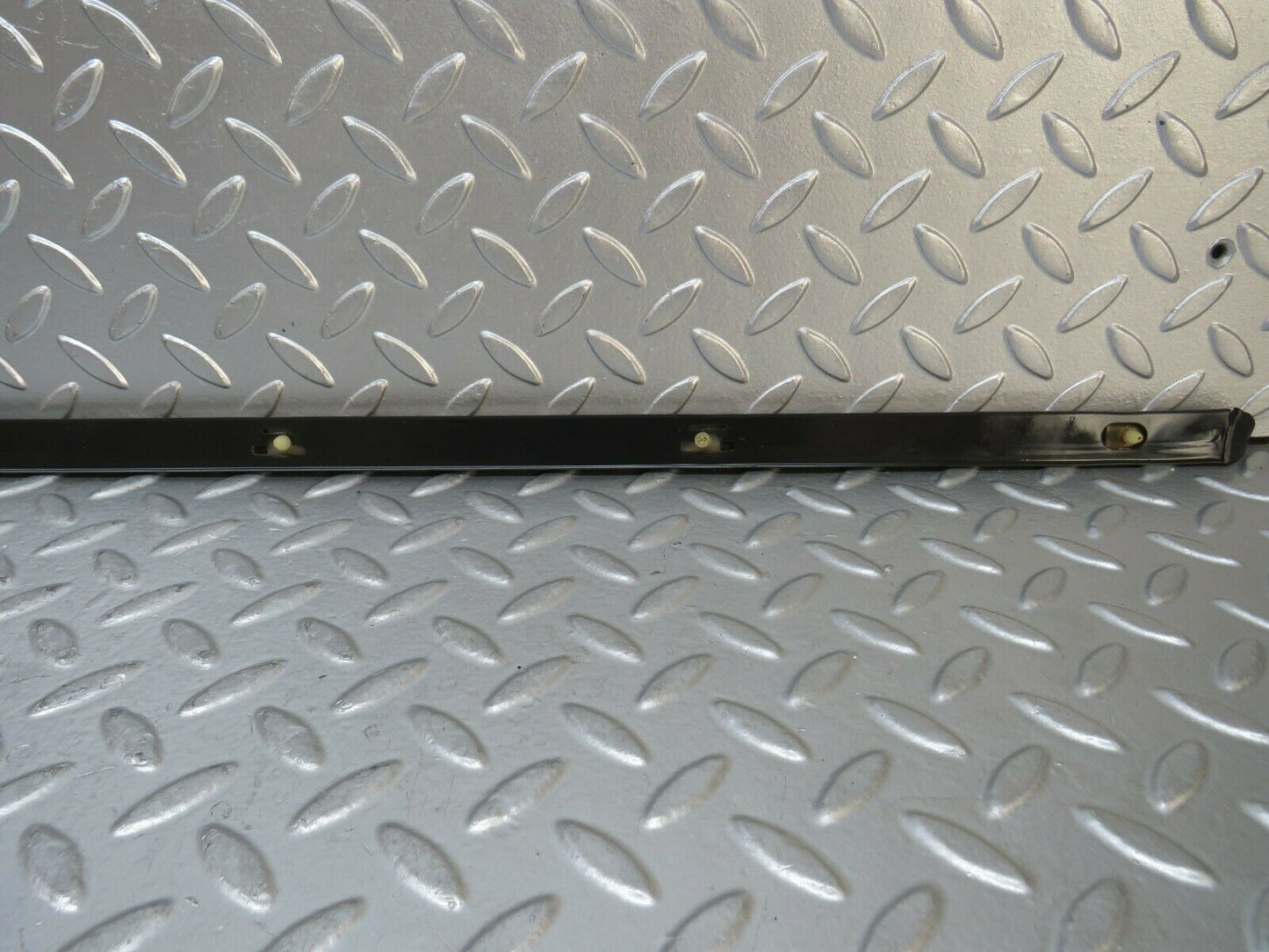 23638 Mercedes-Benz W114 280E Front Right Fender Wing Centre Moulding Trim