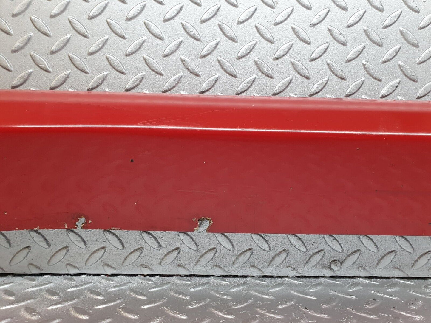 43819 Mercedes-Benz C126 380SEC Coupe Side Skirt Right Side