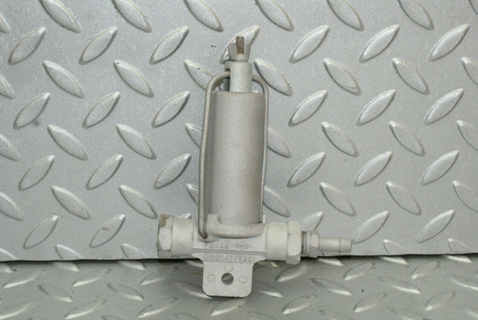 2587 Mercedes-Benz W105 219 PONTON Fuel Filter 0004778301