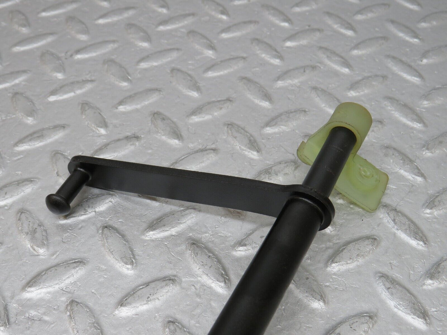 35591 Mercedes-Benz R107 280SL Coupe Accelerator Pedal Linkage