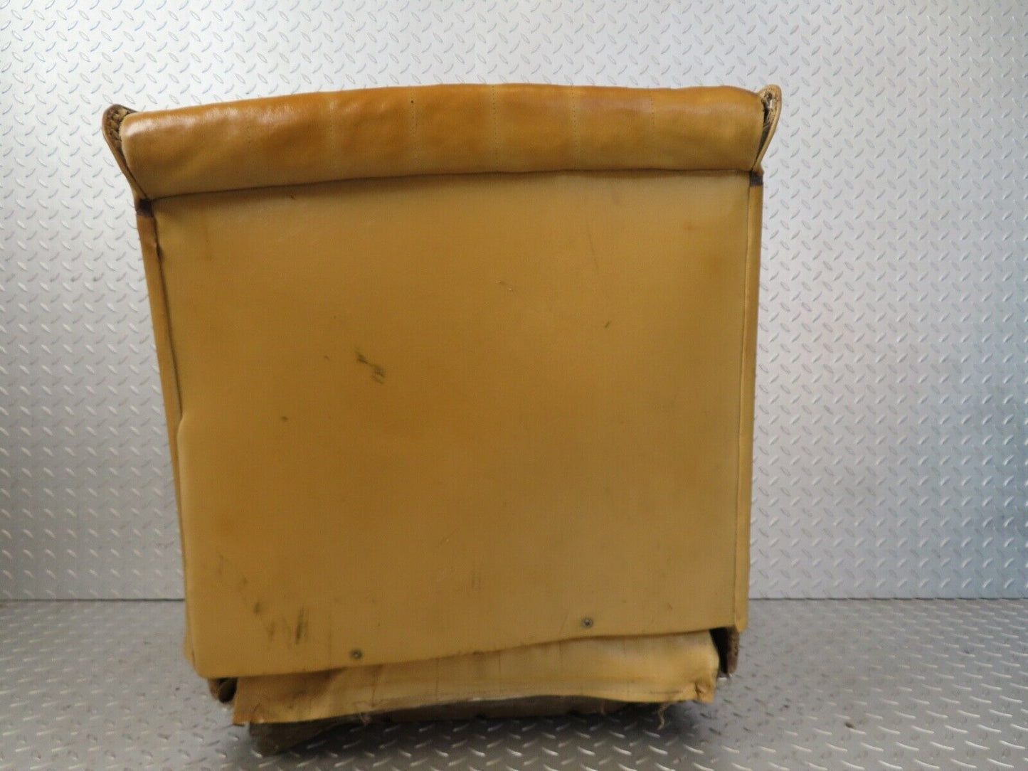 18761 Mercedes-Benz W120 W121 Ponton Front Right Seat Beige
