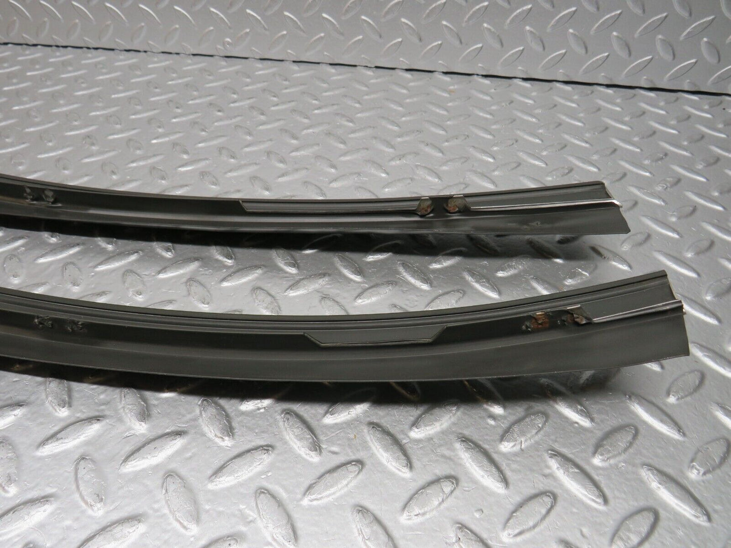 32587 Mercedes-Benz S124 300TE Wagon Windscreen Lower Moulding Trim Pair