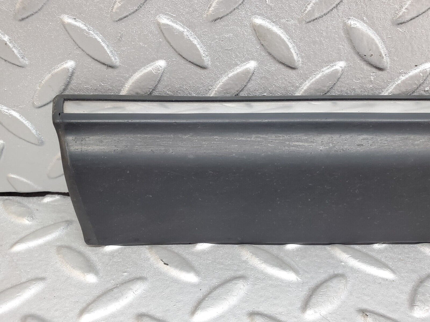 44541 Mercedes-Benz W123 280E Front Left Door Lower Moulding Trim