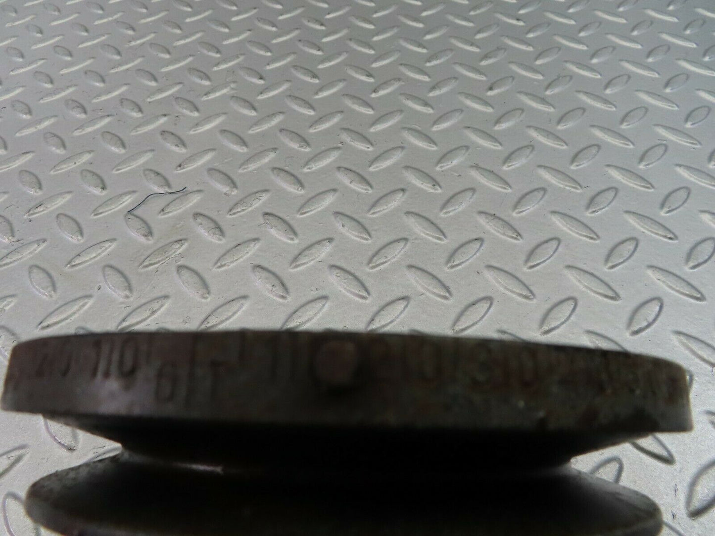 7765 Mercedes-Benz S123 230TE Wagon Crankshaft Vibration Absorber 1020300503