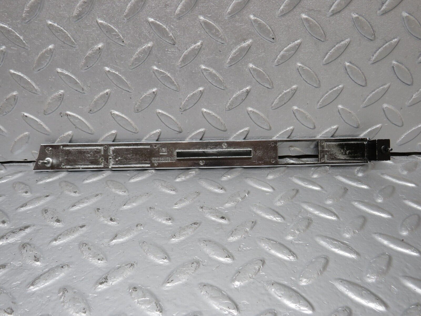 39959 Mercedes-Benz R107 350SL Dashboard Centre Trim Black 1076800271
