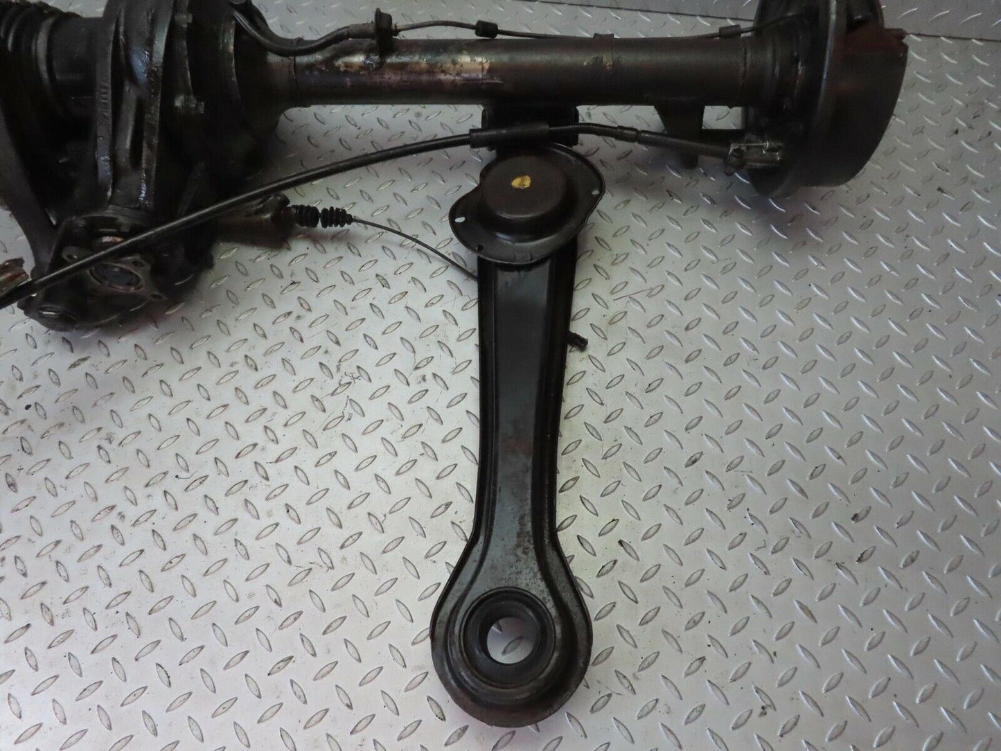 13271 Mercedes-Benz W111 220SE Complete Rear Axle With Differential Ratio 4.10