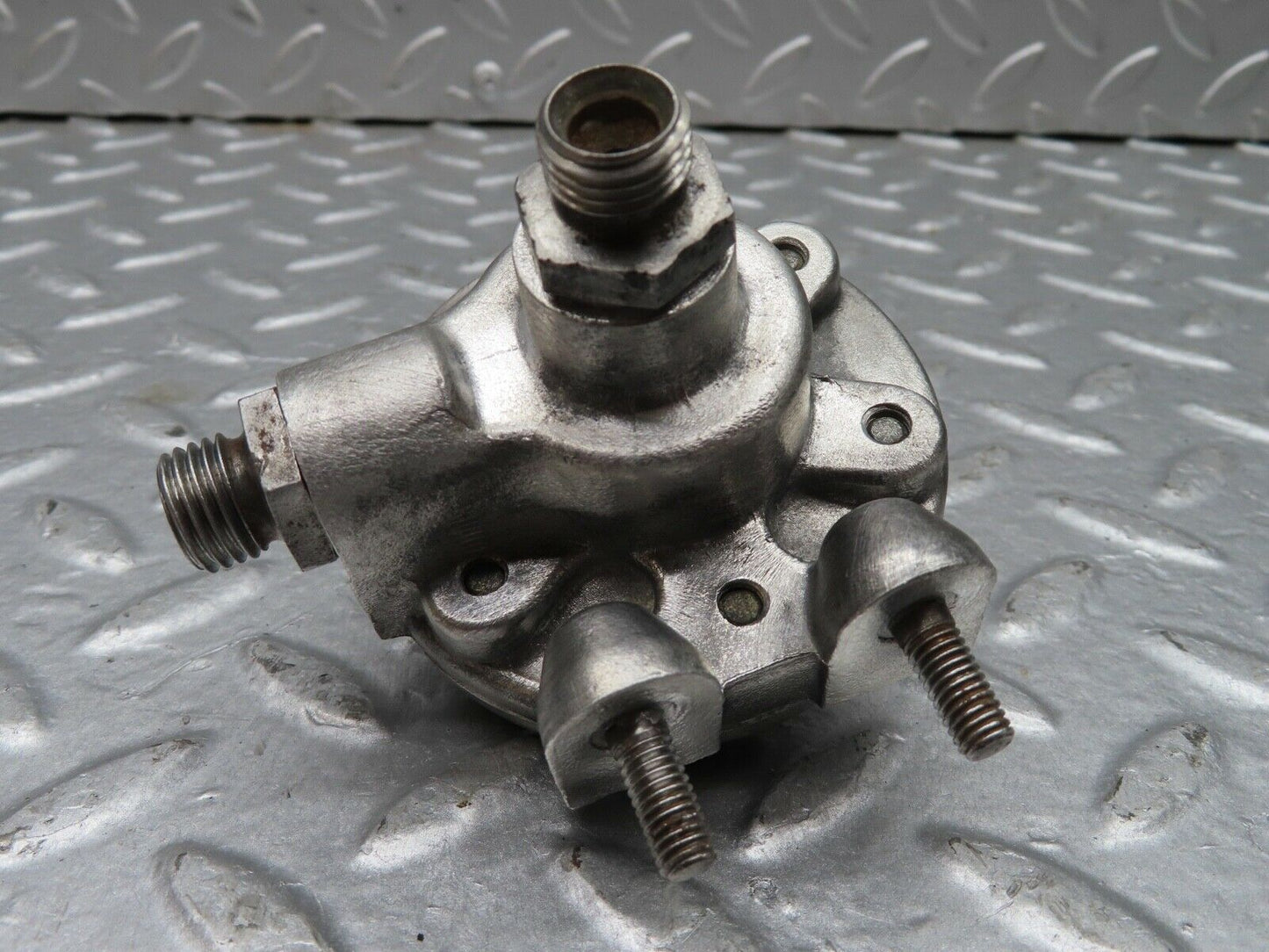 18237 Mercedes-Benz W111 220SE Coupe Fuel Backflow Damper Regulator 1270700268