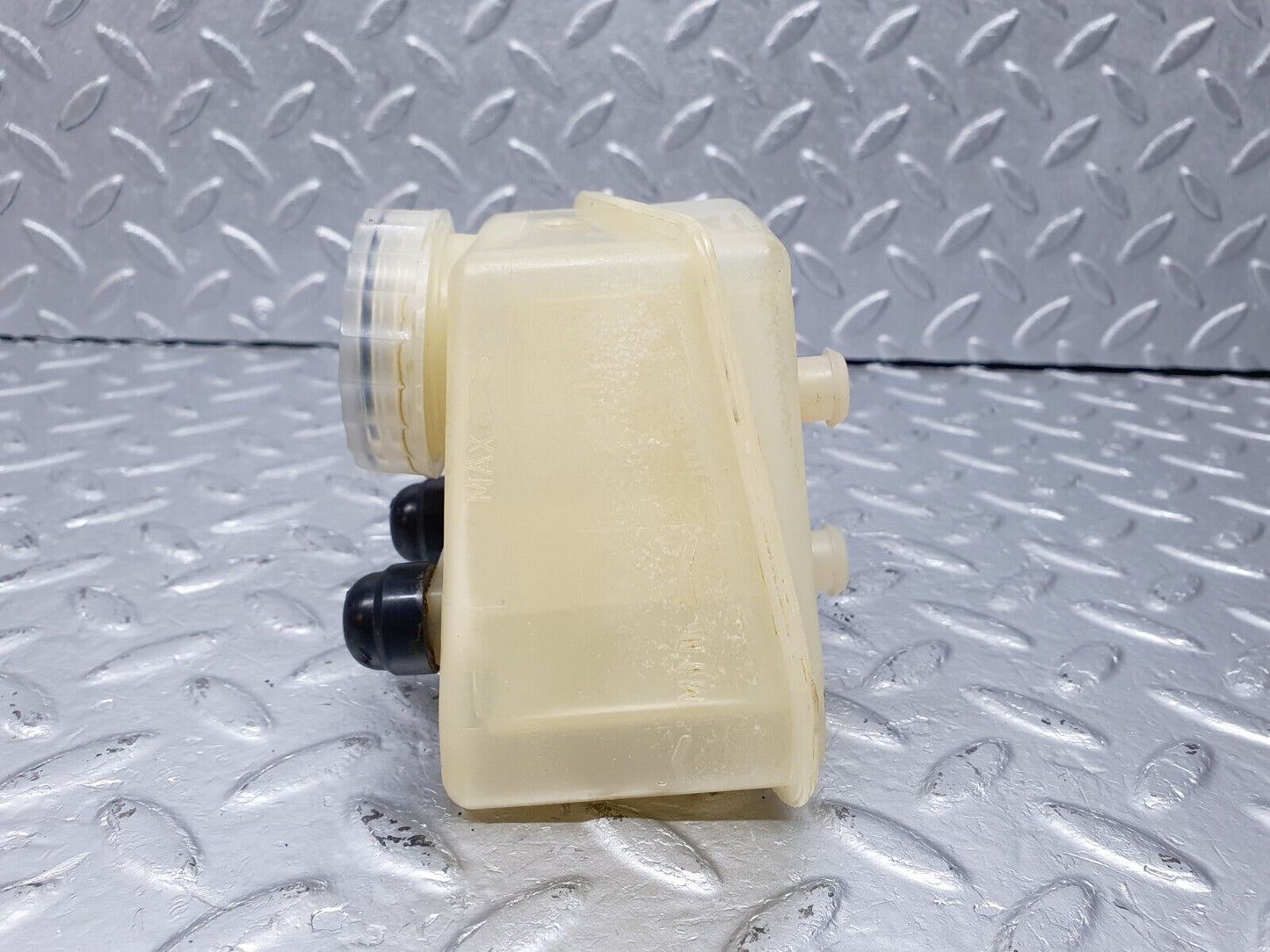 40955 Mercedes-Benz W126 300SE Brake Fluid Reservoir Tank