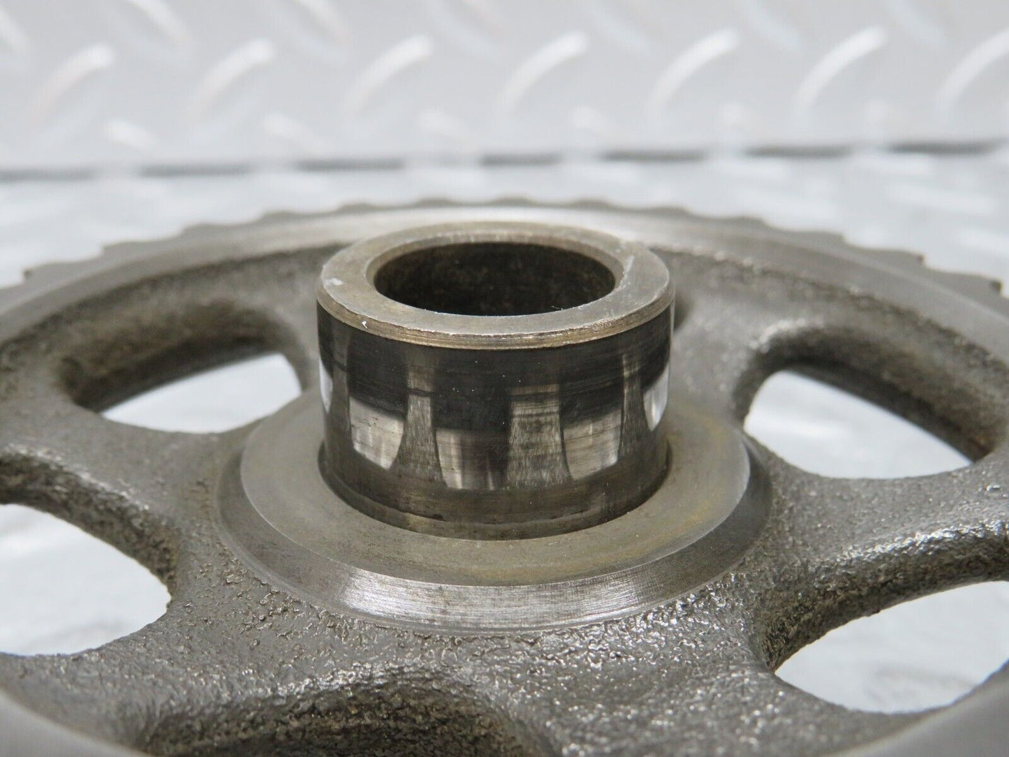 32765 Mercedes-Benz C107 R107 350 V8 Timing Gear Sprocket 1160770312