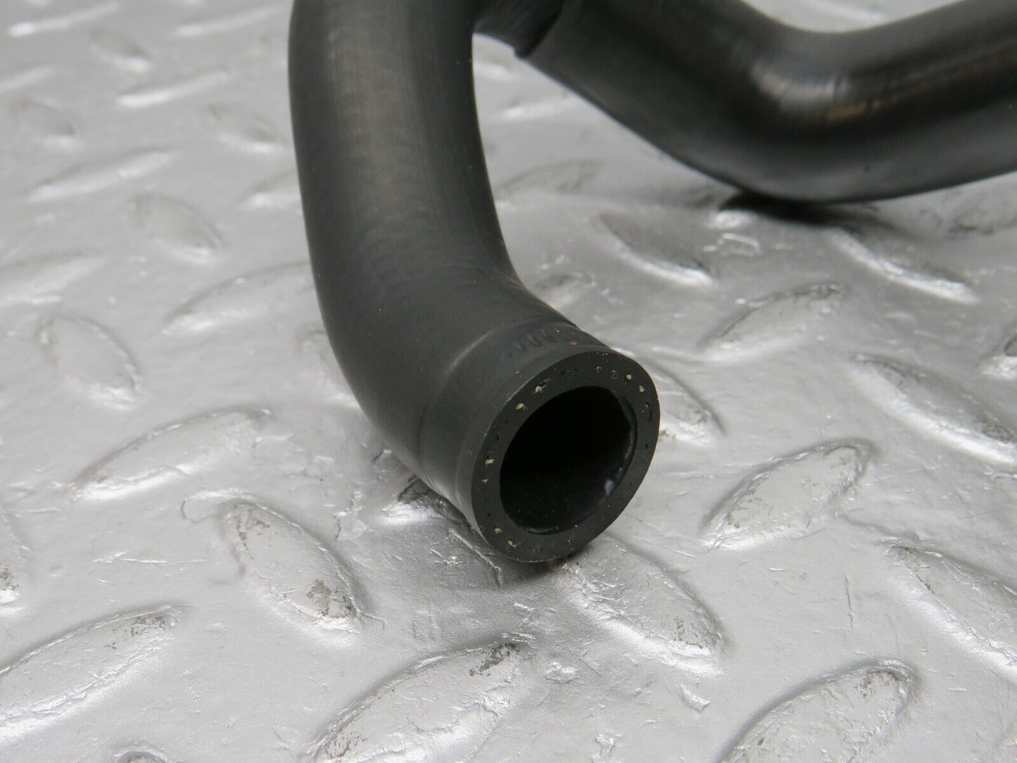 38431 Mercedes-Benz R129 280SL Coupe Coolant Hose Pipe 1298300596