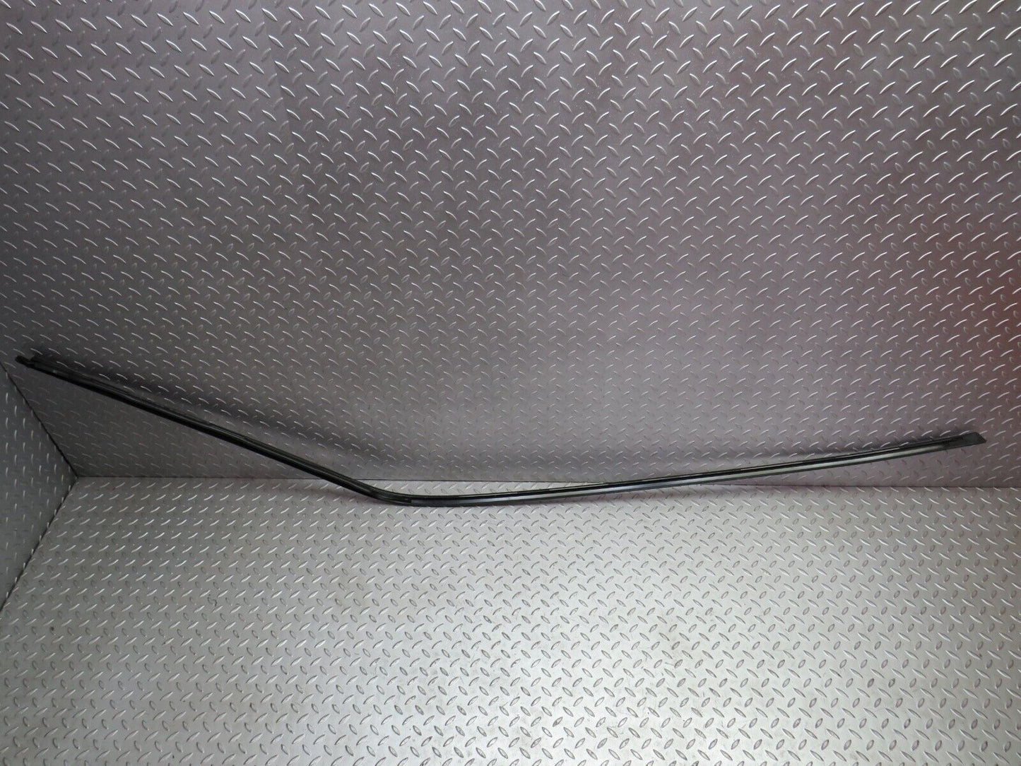 31884 Mercedes-Benz W201 190LE Left Side Roof Trim Moulding 2016980598