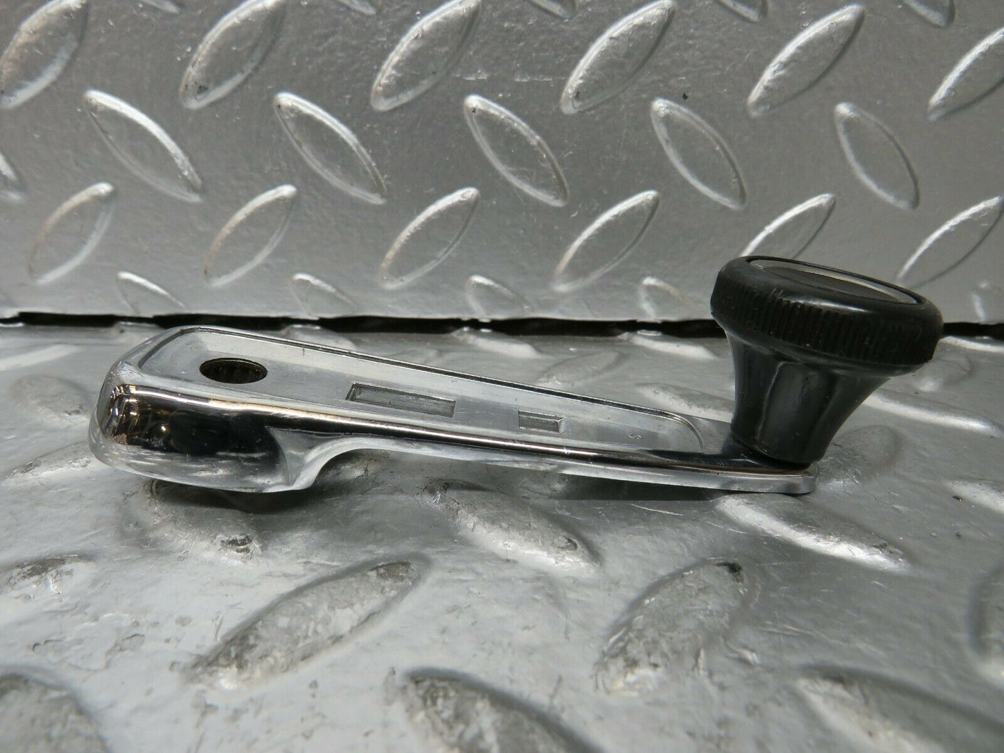 23466 Mercedes-Benz W114 280E Window Lifter Crank Handle