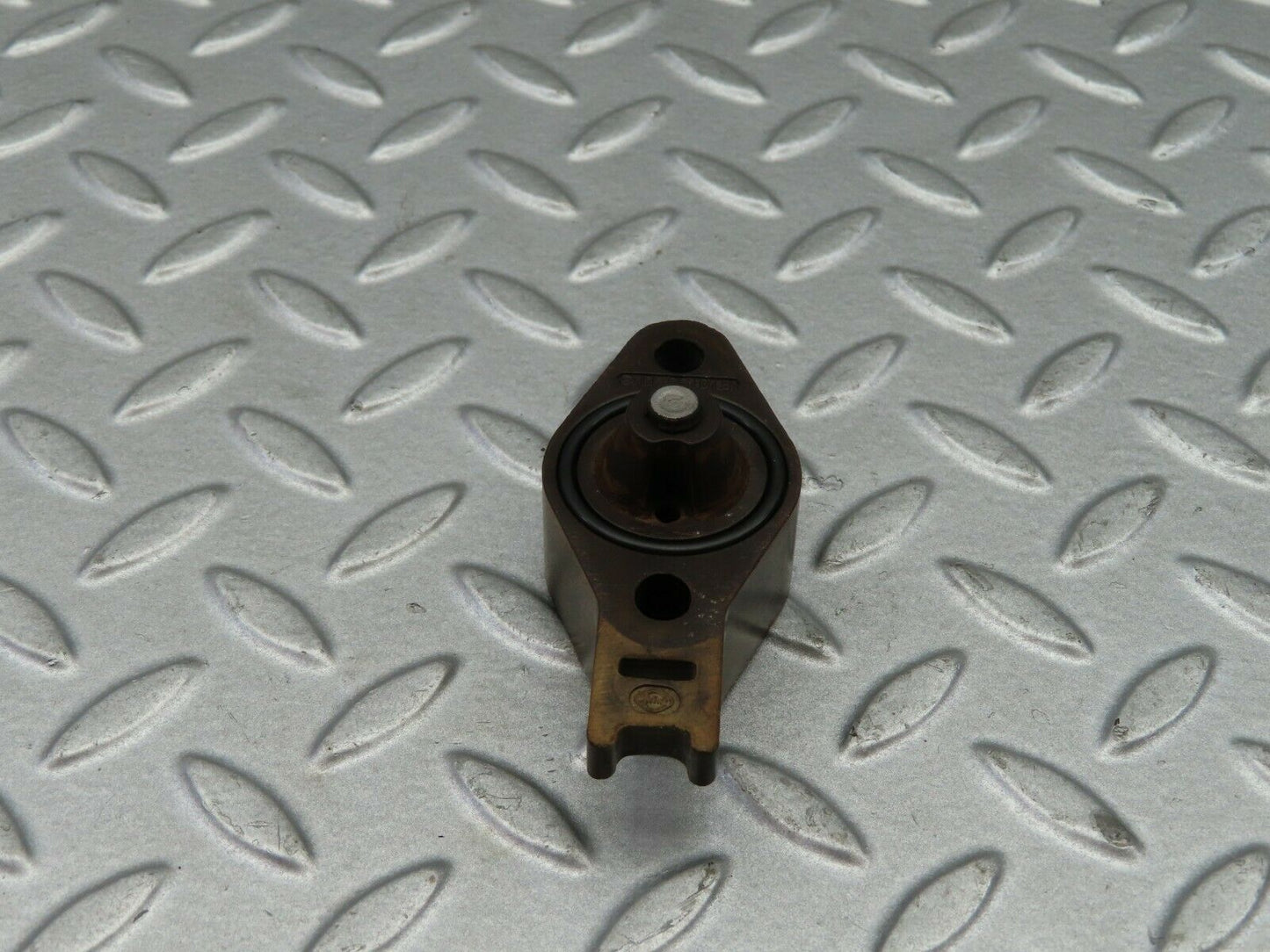 5963 Mercedes-Benz W123 200 Pierburg Pump Distance