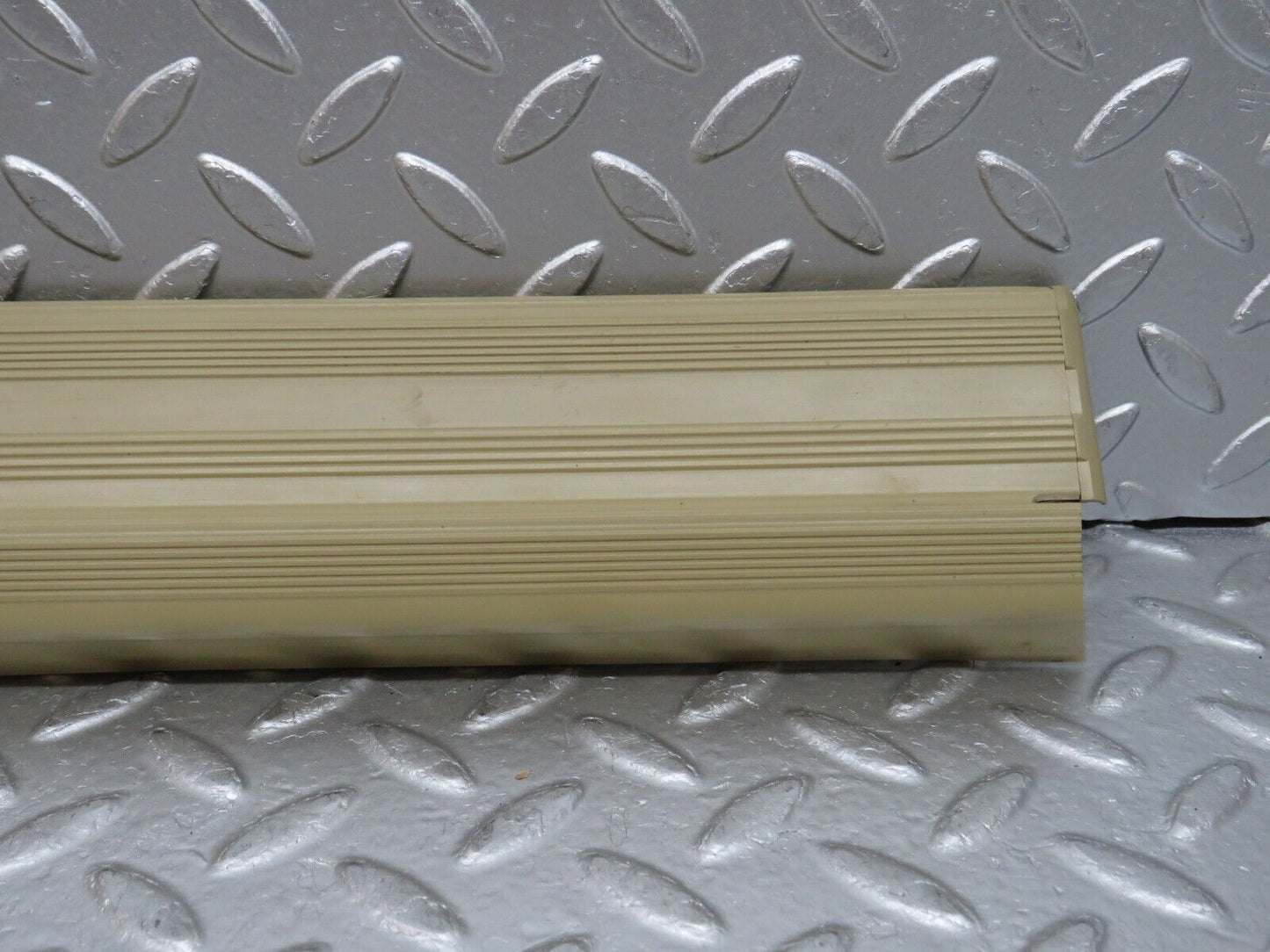 29278 Mercedes-Benz W124 230E Rear Right Door Sill Trim