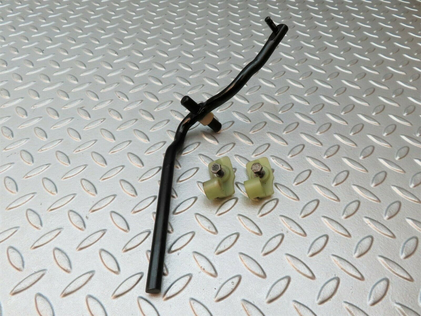 4214 Mercedes-Benz V123 240D LWB Accelerator Pedal Linkage