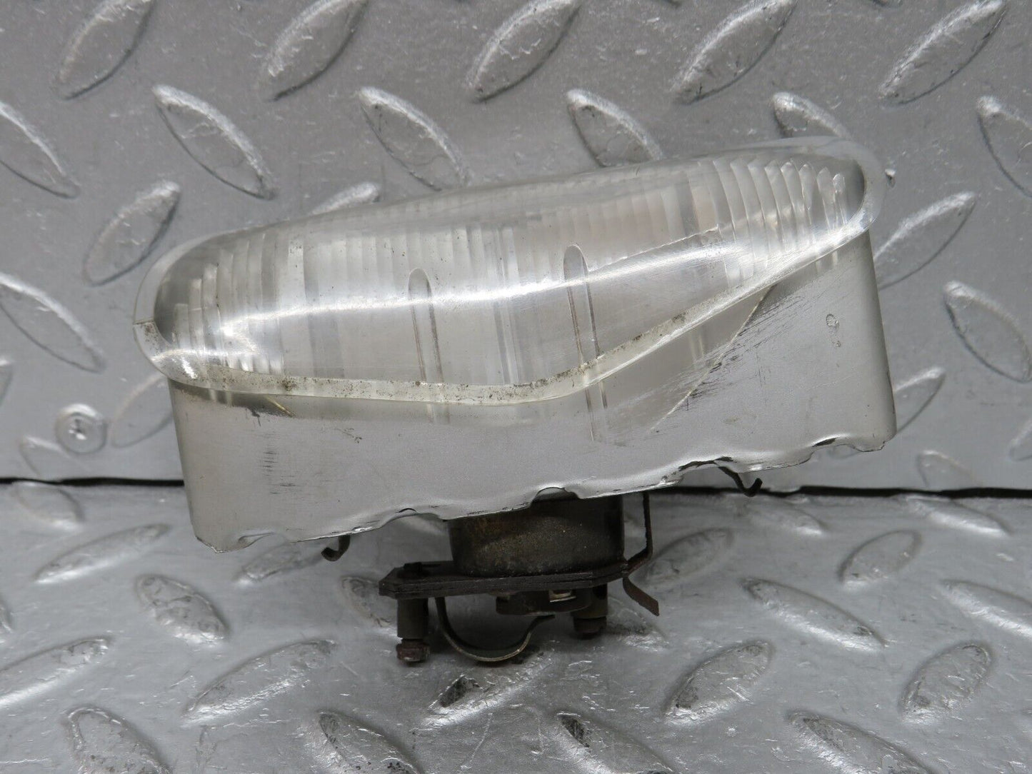 37377 Mercedes-Benz W109 300SEL Headlight Parking Light Right Side K33392