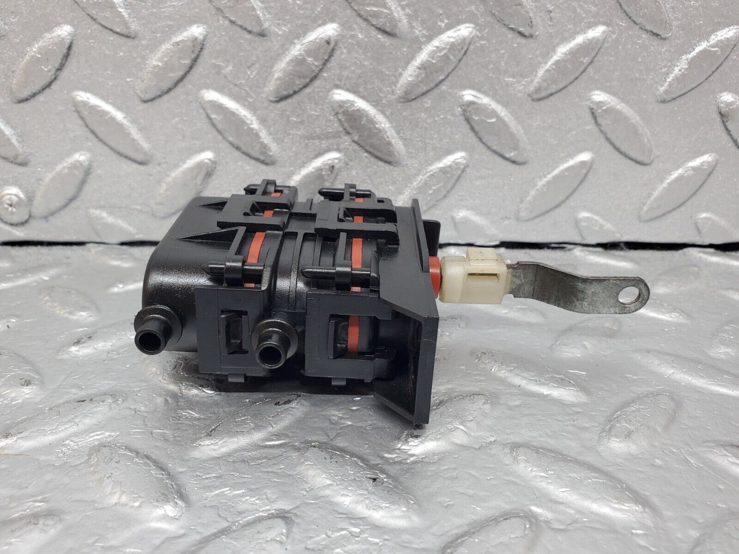 44906 Mercedes-Benz R129 300SL Coupe Heater Box Vacuum Actuator
