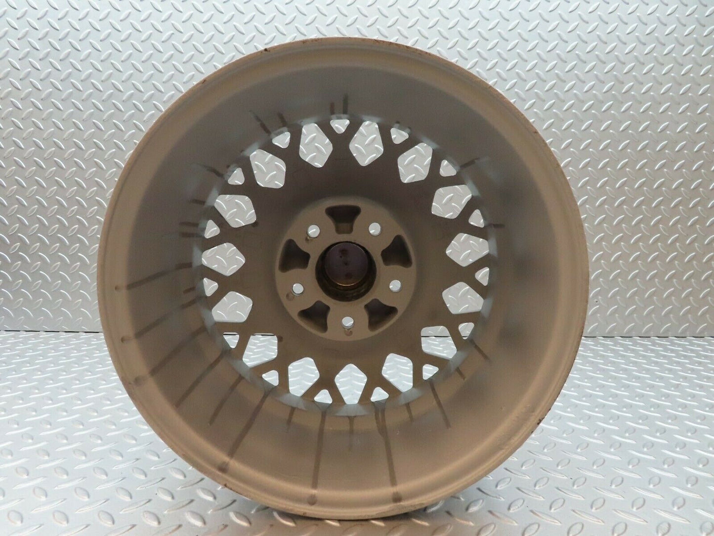 3860 Mercedes-Benz Alloy Wheel Fondmetal 7Jx15H2 ET23