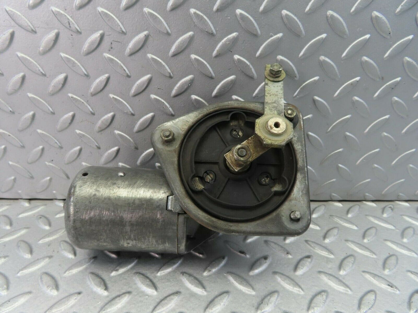 8610 Mercedes-Benz W108 Wiper Motor