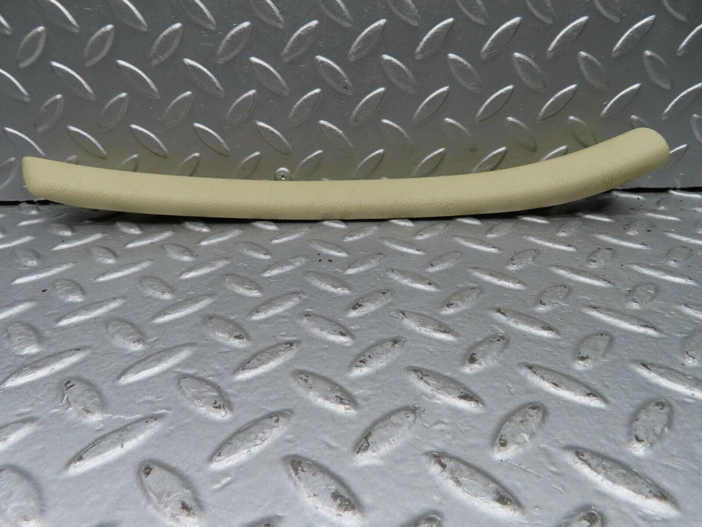 20264 Mercedes-Benz W114 280CE Coupe C Pillar Cover Left Side Cream